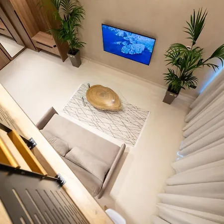 Luxury Duplex Kloen Lejlighed