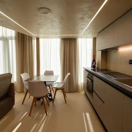 Luxury Duplex Kloen * Vlorë
