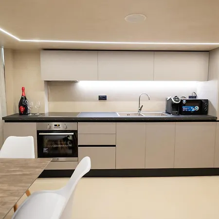 Lejlighed Luxury Duplex Kloen Vlorë