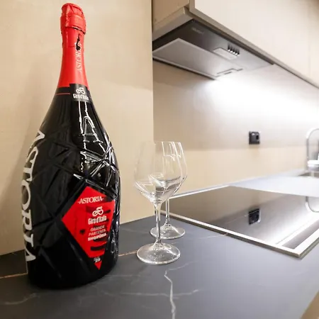 Luxury Duplex Kloen * Vlorë